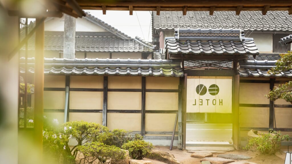 [To Guests Staying Aug 8 - Aug 15] Information Regarding Dining and Parking